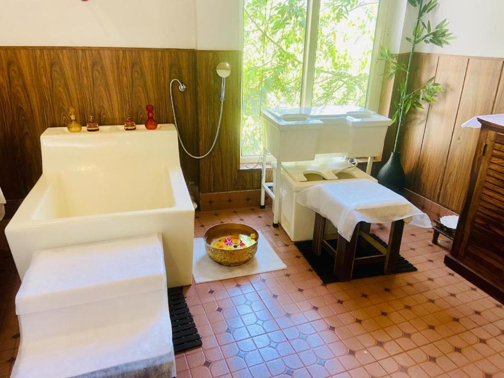 Veda5 Wellness Retreat & Spa 올드 고아 외부 사진